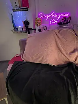 CurvyAnonymousGirl89 online show from 17, 2, 2026