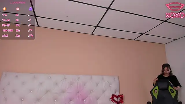 Snapshot of mariie_tayy chatting on 10, 3, 2025 mariie tayy online show from 10, 3, 2025