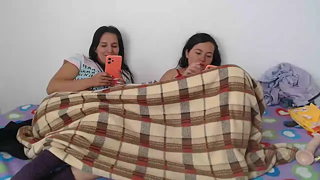 Snapshot of Naugthydolls chatting on 25, 1, 2025 Naugthydolls online show from 25, 1, 2025