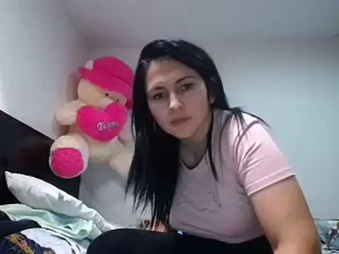 Snapshot of princehermosa44 chatting on 7, 2, 2025 princehermosa44 online show from 7, 2, 2025