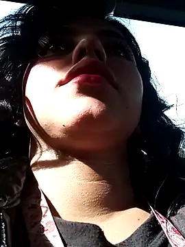 Naomy veracruz  online show from 4, 11, 2025