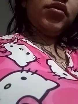 Snapshot of Naomy_veracruz_ chatting on 9, 6, 2026 Naomy veracruz online show from 9, 6, 2026