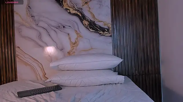 king lovely hornyy online show from 24, 5, 2026