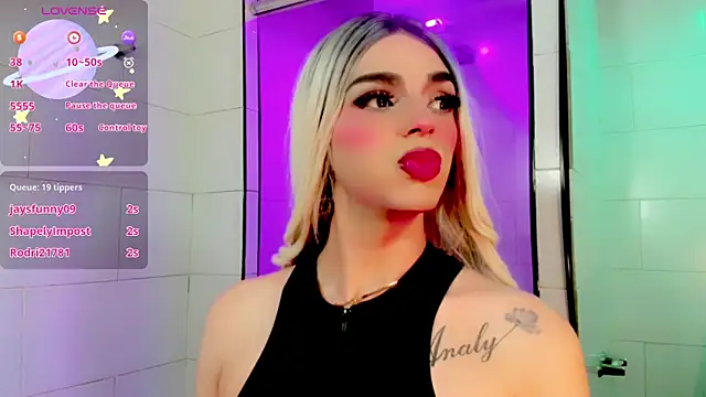 Snapshot of Alessa_mullen chatting on 5, 6, 2026 Alessa mullen online show from 5, 6, 2026