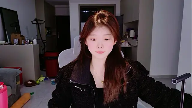 yangyang-1115 online show from 15, 12, 2025