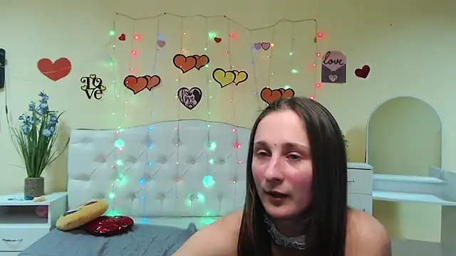 MichelLeee online show from 12, 2, 2025