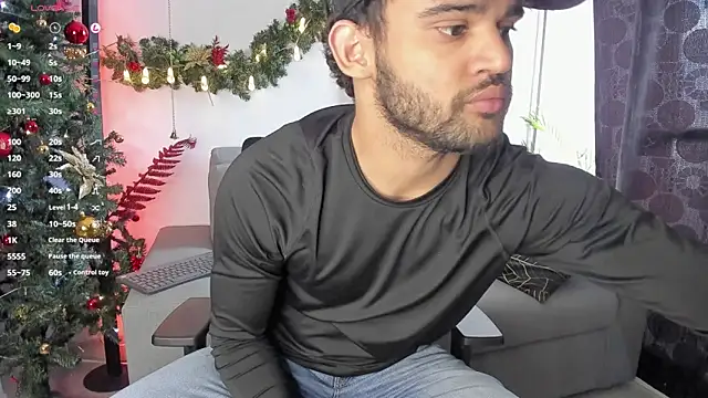 andrewChris  online show from 10, 12, 2024