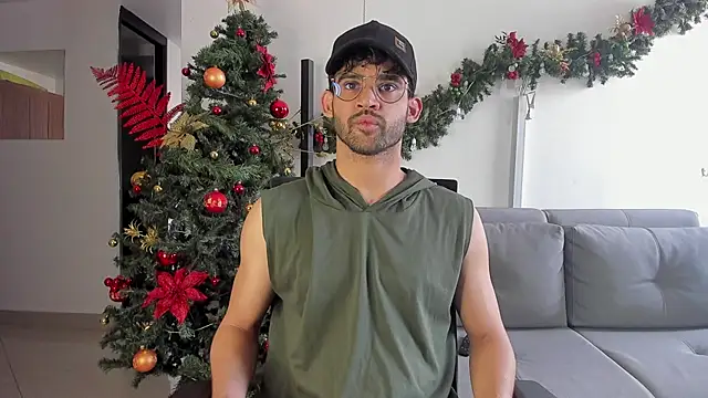 andrewChris  online show from 20, 12, 2024