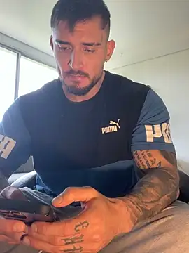 DimitriSullivan  online show from 31, 3, 2026