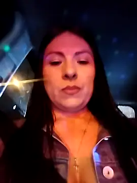 Snapshot of Ella_Rousse chatting on 14, 3, 2025 Ella Rousse online show from 14, 3, 2025