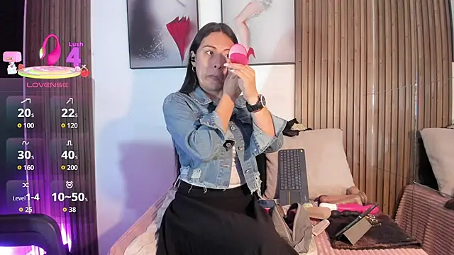 Ella Rousse online show from 18, 12, 2025