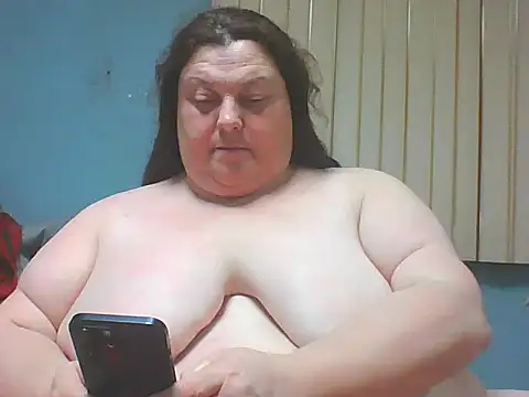 Snapshot of Honeybee2025 chatting on 13, 2, 2025 Honeybee2025 online show from 13, 2, 2025