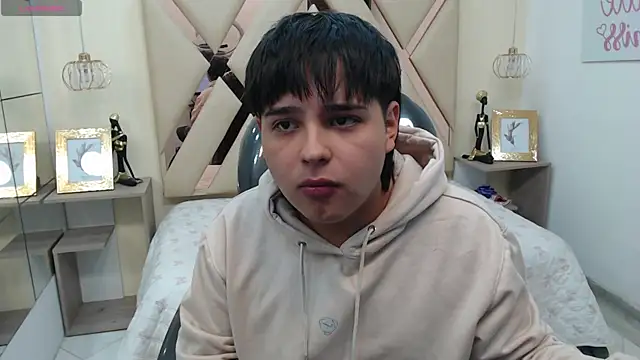 AndrewPherson online show from 30, 12, 2024