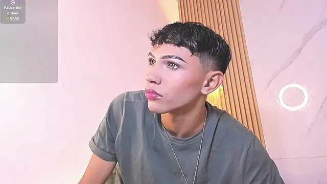 Snapshot of im_sebaslopez chatting on 21, 1, 2025 im sebaslopez online show from 21, 1, 2025