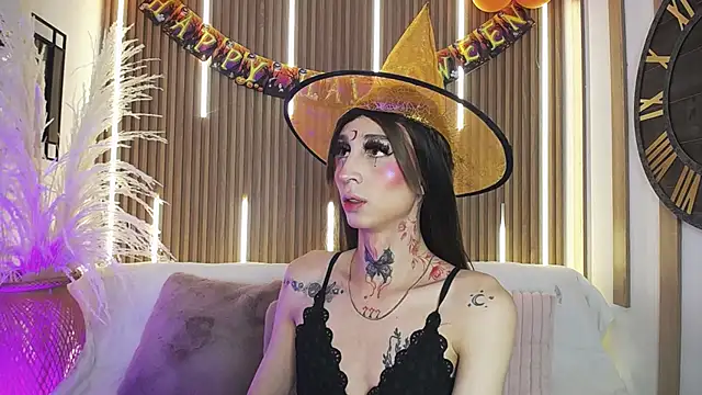 Aniie Doll online show from 27, 10, 2025