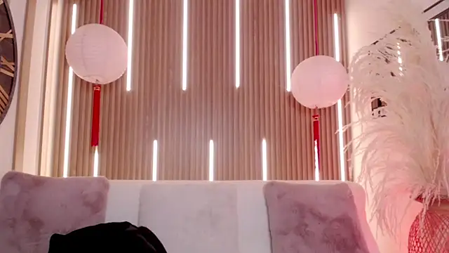 Aniie Doll online show from 14, 1, 2026