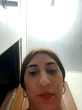 Snapshot of bigasssweet_2 chatting on 8, 12, 2024 bigasssweet 2 online show from 8, 12, 2024