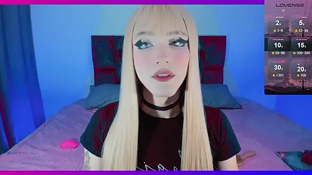 Kirmyy  online show from 6, 12, 2024