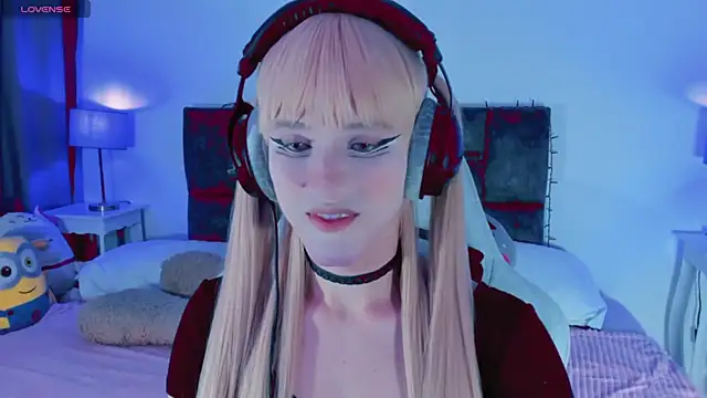 Kirmyy  online show from 30, 9, 2025