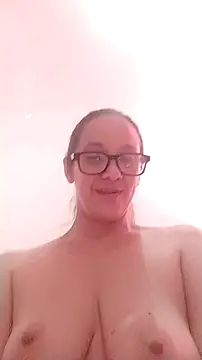 nicolle milf1978 online show from 16, 9, 2025