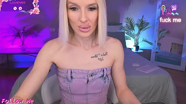 Lana kitty   online show from 5, 4, 2026