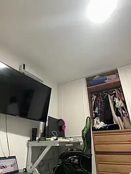 Pollitotex22cm online show from 18, 2, 2026