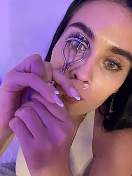 Aria uwu online show from 11, 10, 2025