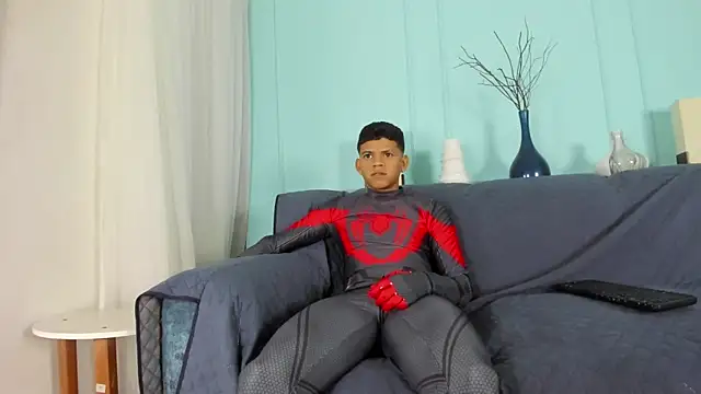 Snapshot of Jeffry_wolvess chatting on 6, 3, 2025 Jeffry wolvess online show from 6, 3, 2025