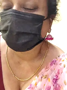 rekha naier online show from 6, 3, 2025