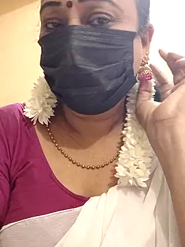 rekha naier online show from 4, 3, 2026