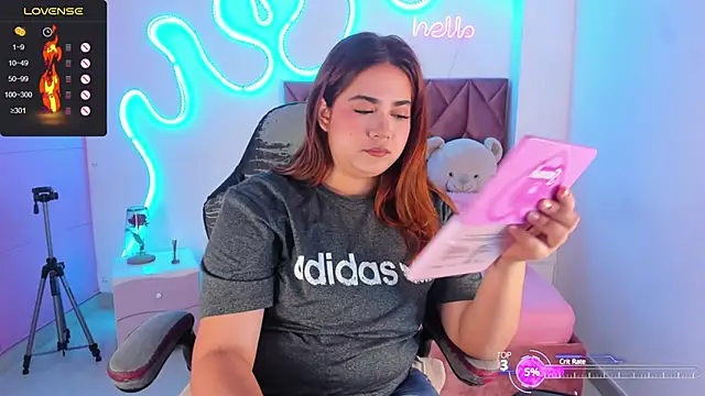 Snapshot of jisoo__ chatting on 4, 12, 2025 jisoo online show from 4, 12, 2025