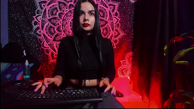 Snapshot of thakytona chatting on 1, 4, 2026 thakytona online show from 1, 4, 2026