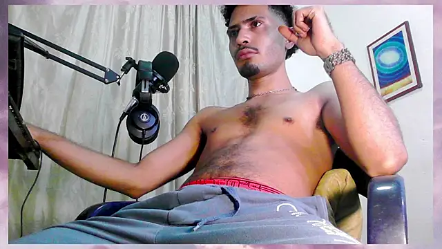 Snapshot of coleman160 chatting on 26, 12, 2024 coleman160 online show from 26, 12, 2024