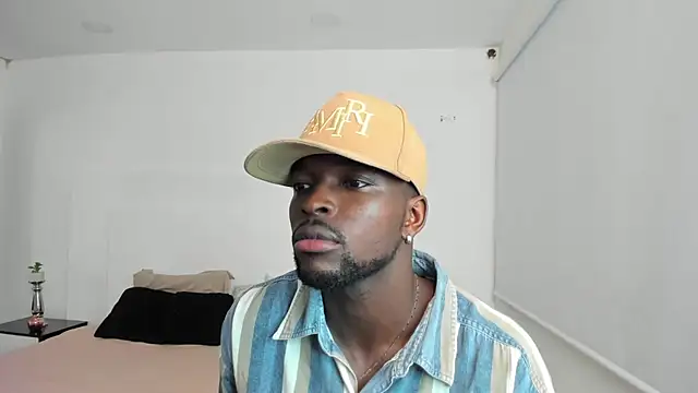 Dylan Taylor online show from 4, 3, 2025