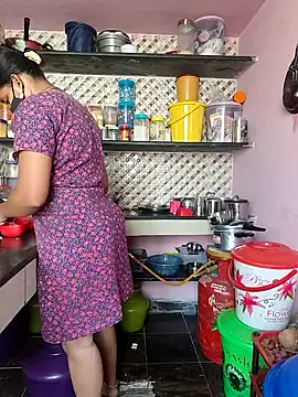 Tamil Shalini Lustyy online show from 12, 10, 2025