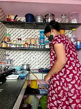 Tamil Shalini Lustyy online show from 21, 10, 2025