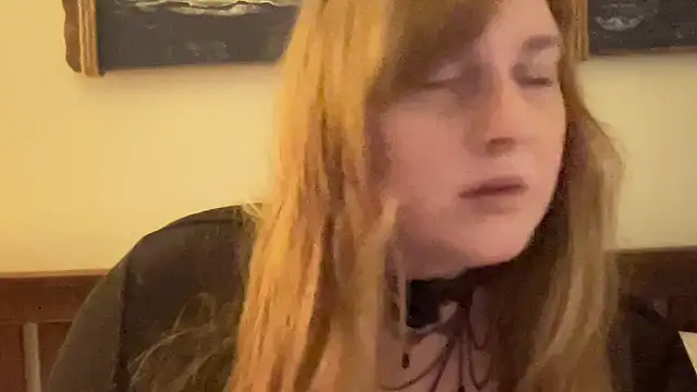 thickgingergoddess online show from 6, 3, 2025