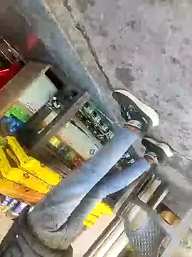 shale26 online show from 5, 3, 2025