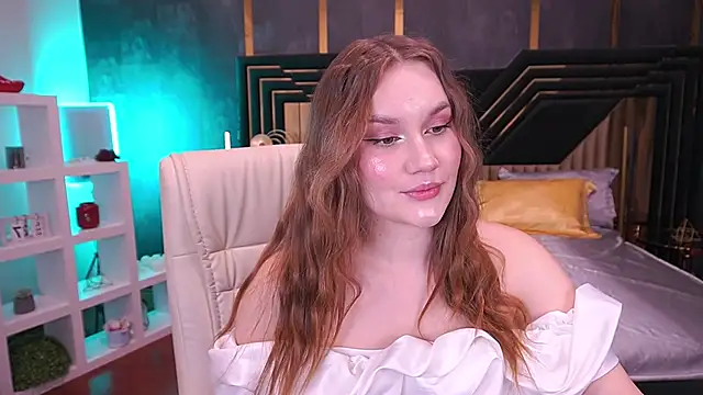 Snapshot of FoxyyKate chatting on 2, 10, 2025 FoxyyKate online show from 2, 10, 2025
