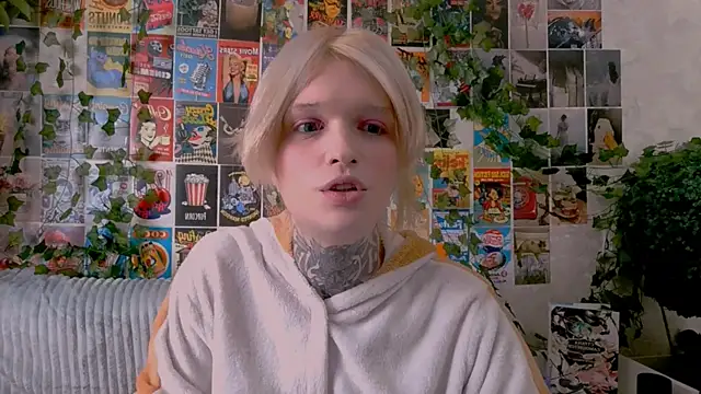 Simona Rain online show from 9, 10, 2025