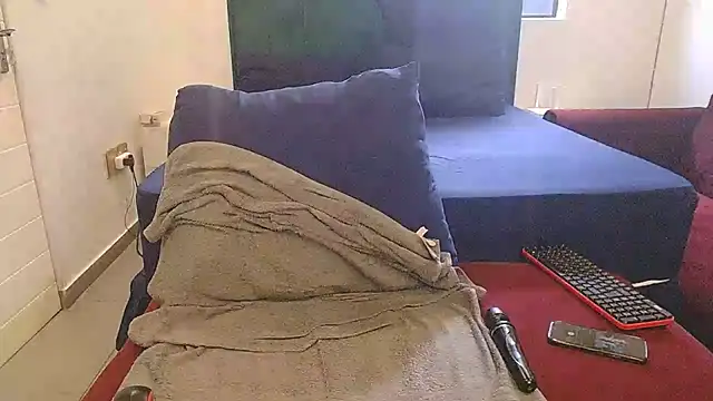 Snapshot of LolaTwerksXX chatting on 20, 3, 2026 LolaTwerksXX online show from 20, 3, 2026