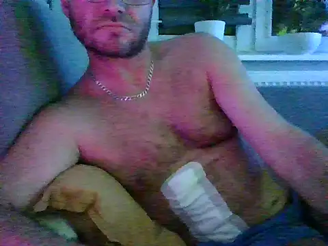 Snapshot of Ak0904 chatting on 11, 10, 2025 Ak0904 online show from 11, 10, 2025