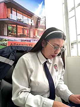 LIZ-06  online show from 10, 11, 2025