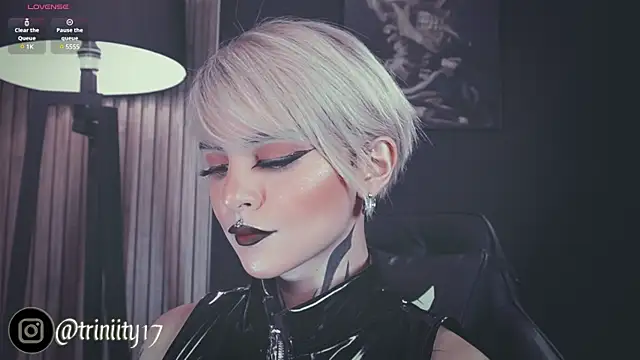 Snapshot of Trinity___s chatting on 26, 12, 2024 Trinity s online show from 26, 12, 2024