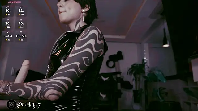 Snapshot of Trinity___s chatting on 21, 12, 2025 Trinity s online show from 21, 12, 2025