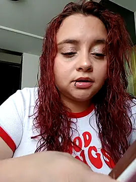 Snapshot of CURVY-HORNY chatting on 11, 5, 2026 CURVY-HORNY online show from 11, 5, 2026