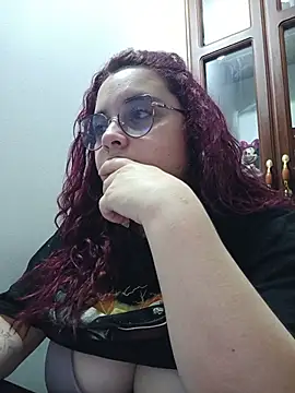 Snapshot of CURVY-HORNY chatting on 5, 6, 2026 CURVY-HORNY online show from 5, 6, 2026