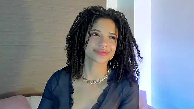 Snapshot of naomidawsonn chatting on 4, 11, 2025 naomidawsonn online show from 4, 11, 2025