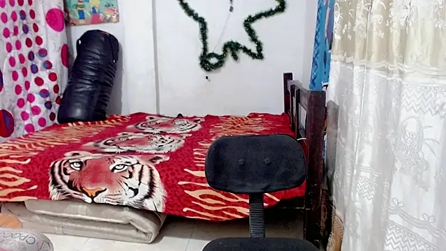 Snapshot of danilo302209 chatting on 7, 1, 2025 danilo302209 online show from 7, 1, 2025