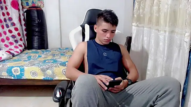 Snapshot of danilo302209 chatting on 22, 1, 2025 danilo302209 online show from 22, 1, 2025